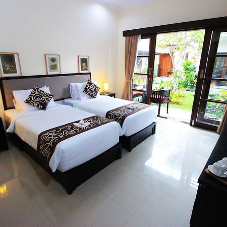 Gatra Ubud Inn Buitenkant foto