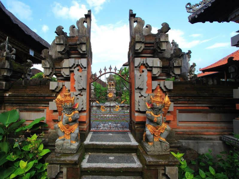 Gatra Ubud Inn Buitenkant foto